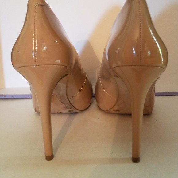 Shoes - Picture 5 of 5